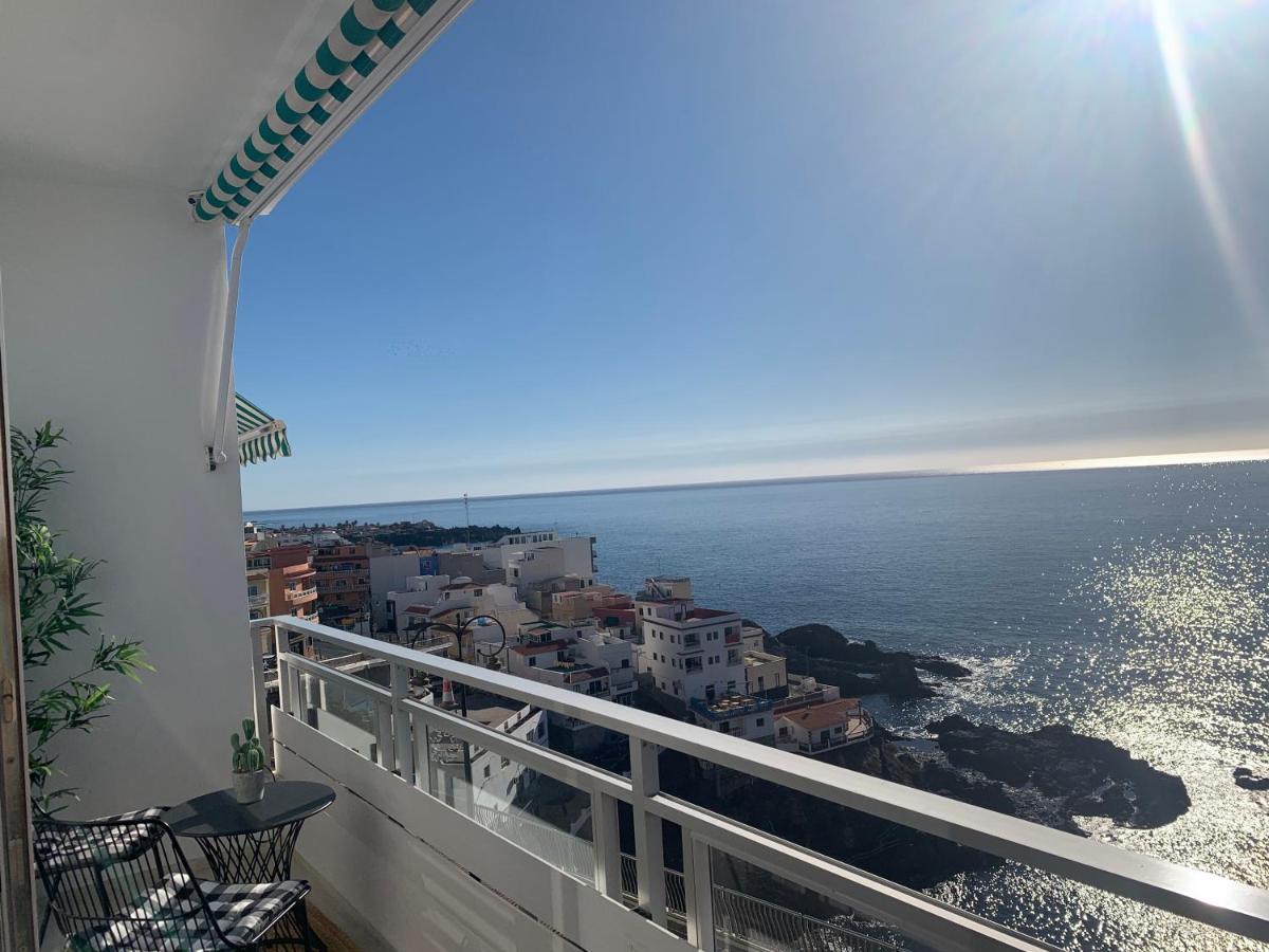 Spacious, Light & Cozy Apartments With Ocean Views Puerto de Santiago  Buitenkant foto